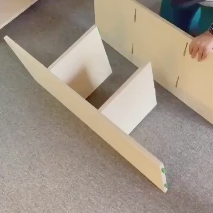 Cloud Bookshelf with Storage Bench